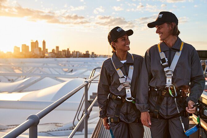 Optus Stadium HALO by Twilight - Exploring the itinerary in detail