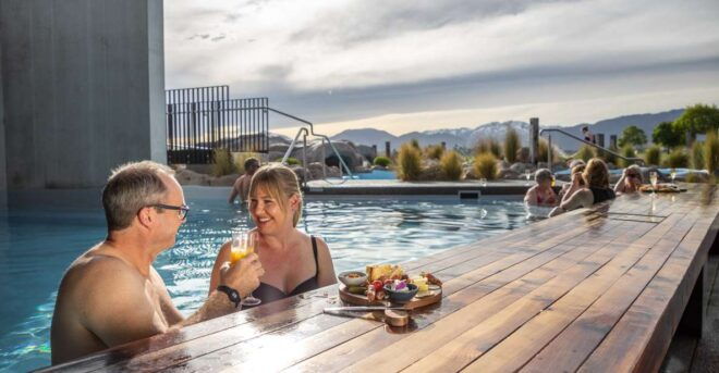 ŌPuke Thermal Pools: Adults-Only Entry With Swim up Bar - Full Description