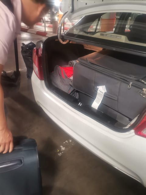 OR Tambo Airport Private Transfer To Sandton - What is the Private Transfer Experience Like?