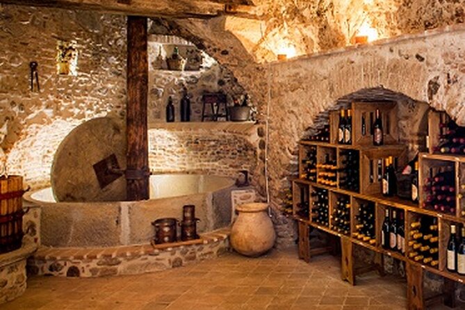 Organic Dinner and Wine Tasting at a Winery in Liguria - Alcoholic Beverages and Inclusions