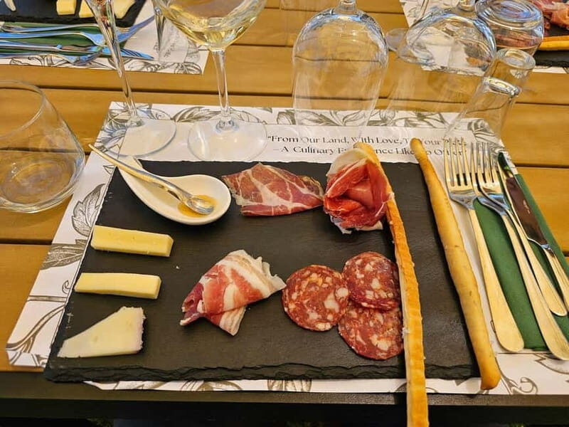 Organic Lunch With Wine Tasting from Pompeii - Good To Know