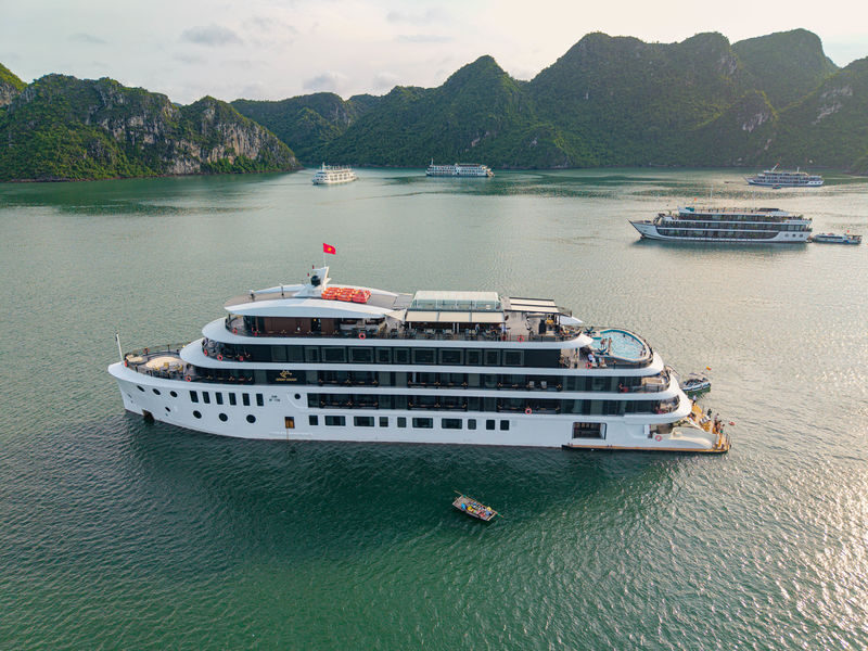 Orient Legacy 2D1N Cruise: Ha Long Bay & Lan Ha Bay Tour - At a glance