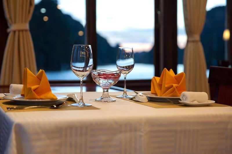 Oriental Sails 2D1N Cruise: Ha Long Bay, Sung Sot, Ti Top - Cabins, meals, and the real value of the fare