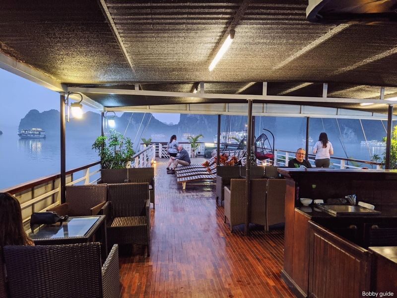 Oriental Sails 2D1N Cruise: Ha Long Bay, Sung Sot, Ti Top - Who will get the most from this cruise