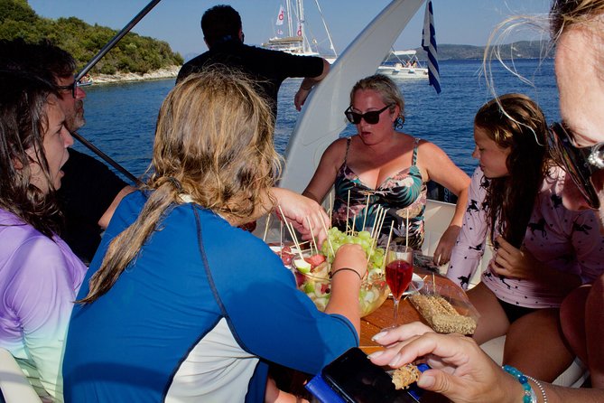 Original Full Day Boat Tour to Lefkada Beaches and the Islands - Reviews and Ratings