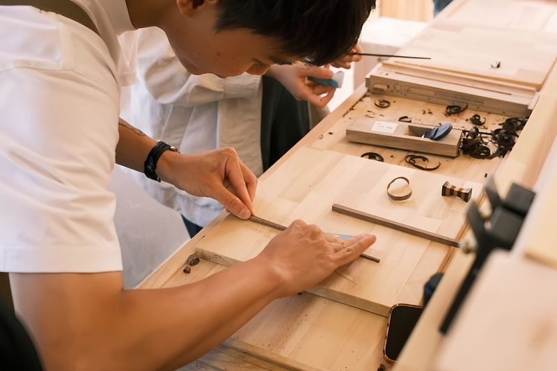 Original Japanese Chopstick Making Experience in Kyoto Gion (CHOPSTICKS LAB MISAKI) - Engraving, photos, and the finished souvenir