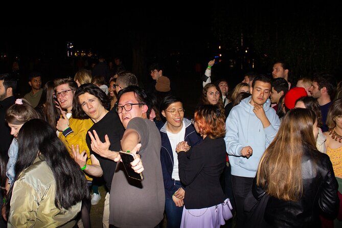 Original Paris Pub Crawl - Authentic Reviewer Insights