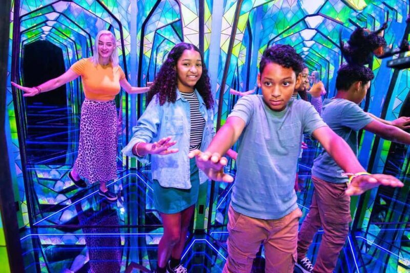 Orlando: Ripley's Mirror Maze Experience - Practical Details