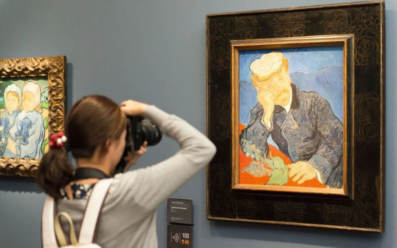 Orsay Museum ticket with digital audio guide in Paris - Entry, security, and the backpack question