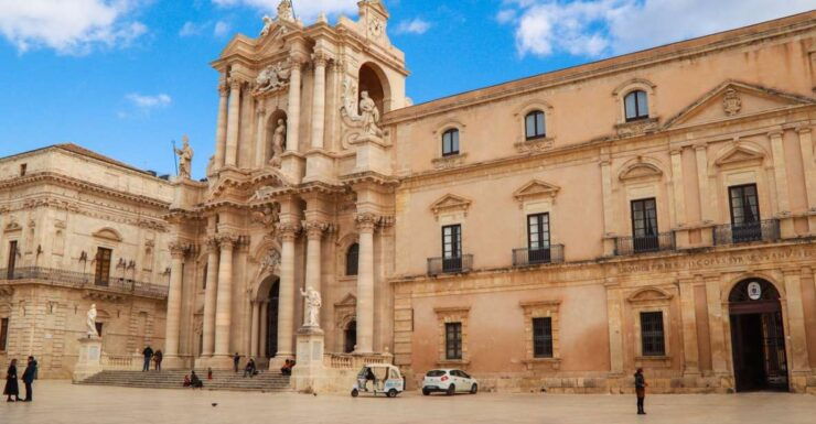 Ortigia: History and Architecture Walking Tour - Tour Experience