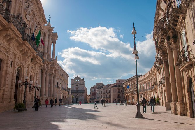 Ortigia: Syracuses Ancient Town Center Private Walking Tour - Reviews