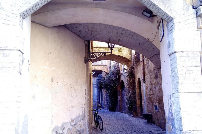 Orvieto and Civita Di Bagnoregio Skip-The-Line With Lunch Included From Rome - Additional Information