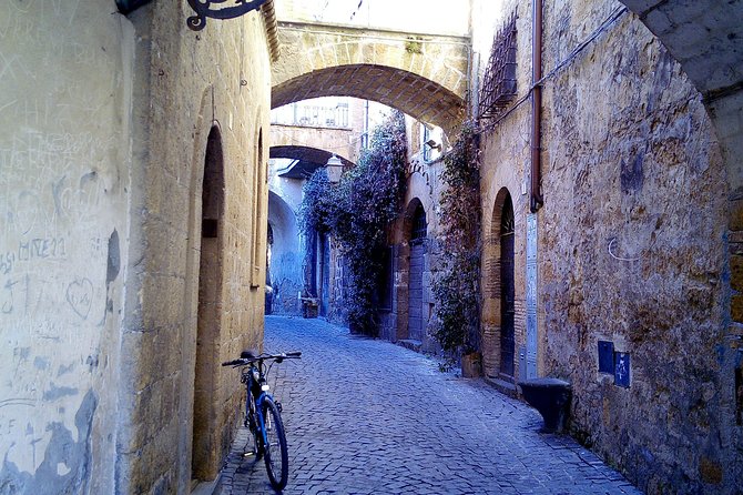 Orvieto and Civita Di Bagnoregio Skip-The-Line With Lunch Included From Rome - Price and Booking