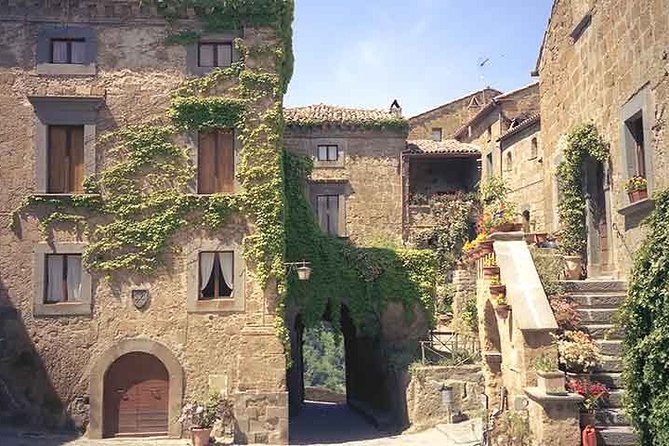 Orvieto & Civita Di Bagnoregio From Rome Private Day Tour - Attractions and Sightseeing