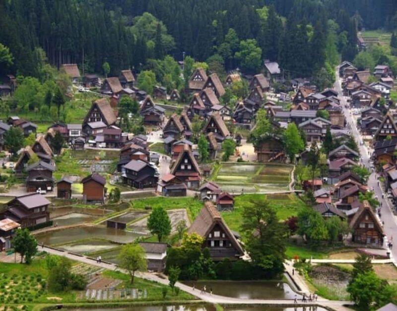 Osaka: 2-Day Hida Takayama, Shirakawa-go & Tateyama Tour - Who Should Consider This Tour?