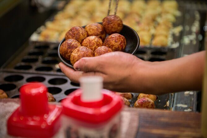 Osaka 2 Hour Local Street Food Tour in Dotonbori and Namba - What’s Included and What to Expect