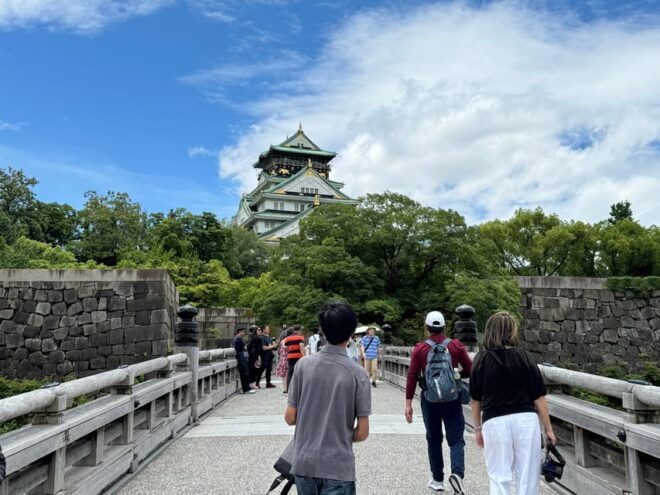 Osaka: 3 Hours Guided Tour Osaka Castle & Historical Museum - Customer Reviews and Ratings