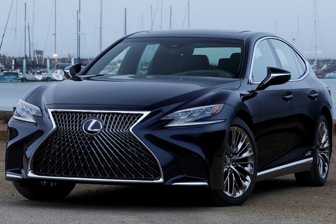 Osaka Airport Transfers : Kansai Airport KIX to Osaka City in Business Car - Confirmation and Participation