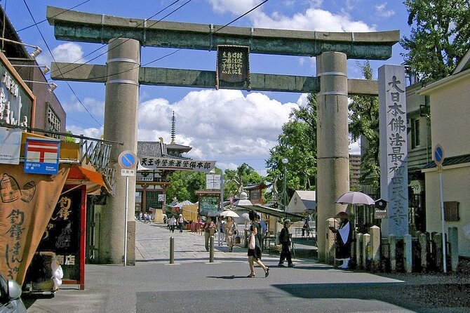 Osaka Airport Transfers : Osaka City to Kansai Airport KIX in Business Car - Private Tour/Activity