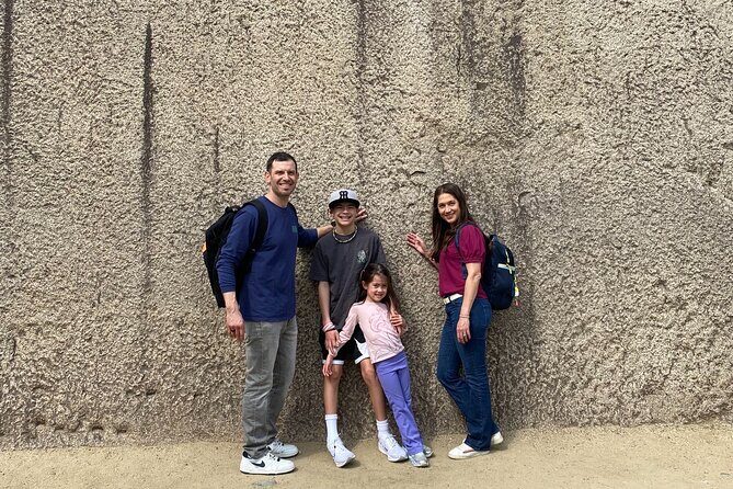 Osaka All In Private Tour Of Culture Hidden Gems Fun Kids Free - Discovering Osaka’s Neighborhoods in a Nutshell