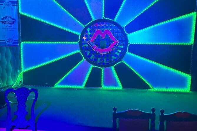 Osaka American village Bar hopping tour - A Detailed Look at the Osaka American Village Bar Hopping Tour