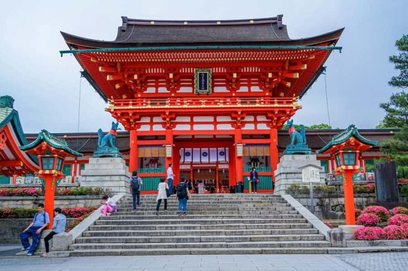 Osaka: Arashiyama Train, Fushimi Inari & Katsuo-ji Day Tour - FAQs  