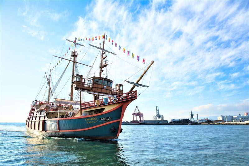 Osaka Bay Cruise Santa Maria Day Cruise Ticket - The Santa Maria is part of the show