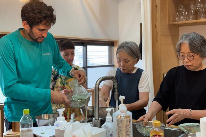 Osaka Bento Class with Local Moms and Take Home Lunch Box - Analyzing the Value: Is It Worth the Cost?