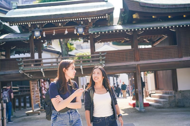 Osaka Castle & Local Neighborhoods 5h Bike Tour with Lunch - Who should book this ride?