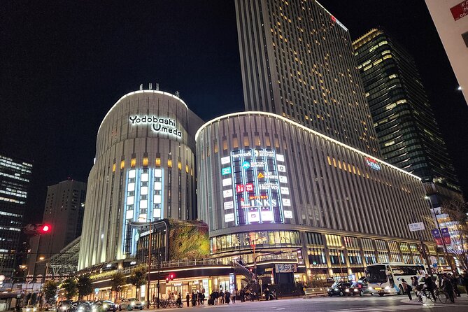 Osaka City Highlights Tour! - Osaka Aquarium Kaiyukan: Explore the Ocean Depths