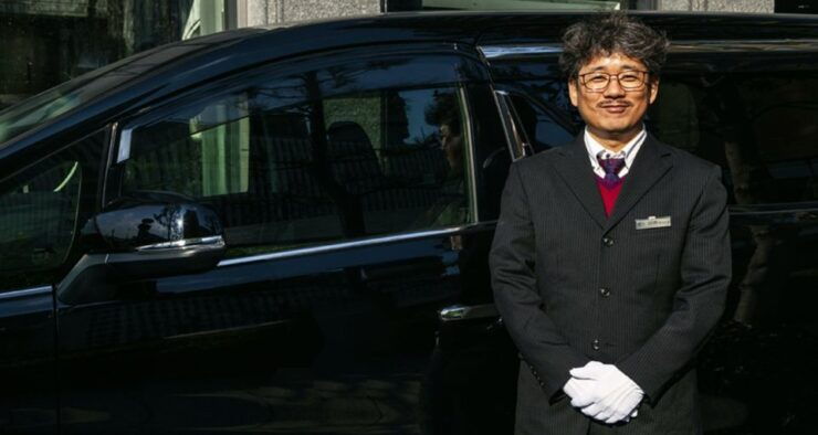 Osaka City: Private One-Way Transfers To/From Kobe City - Experience