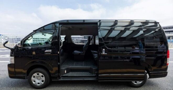 Osaka City: Private One-Way Transfers To/From Kobe City - Highlights