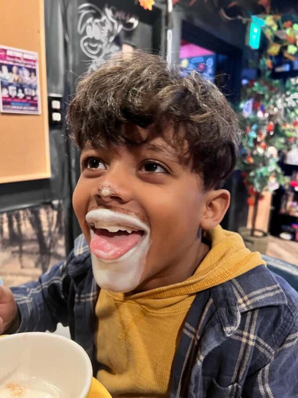 Osaka Day Tour: Secret Spots & Local Treasures - Authentic Food and Hidden Gems