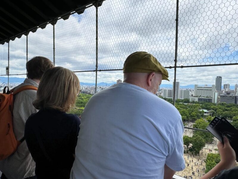 Osaka: Discover Iconic Sights & Hidden Gems Guided Tour - Who Should Consider This Tour?