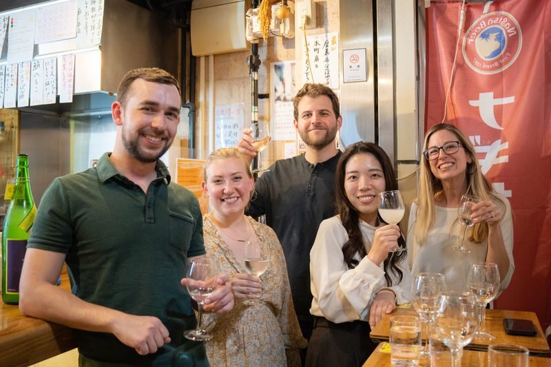 Osaka Dotombori Food & Local Izakaya Bar Crawl Tour - From Dotonbori’s bright center to Uranamba’s backstreets