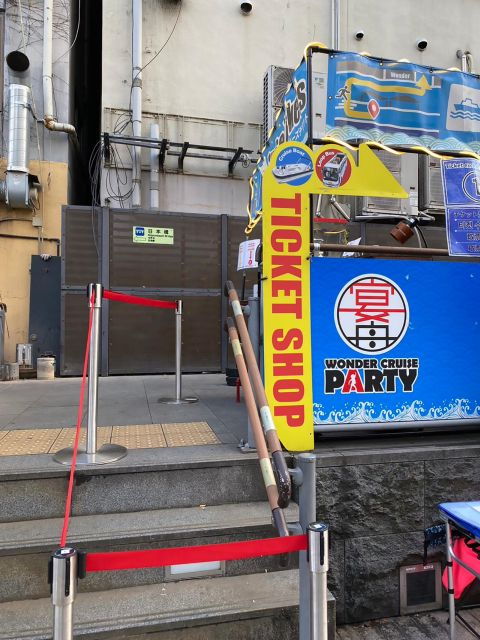 Osaka Dotonbori 20-Minute Cruise With a Hilarious Guide. - Experience on the Cruise