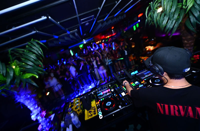 Osaka Dotonbori: GIRAFFE Nightclub Admission Ticket / VIP(For Foreigners only) - What to know before you book