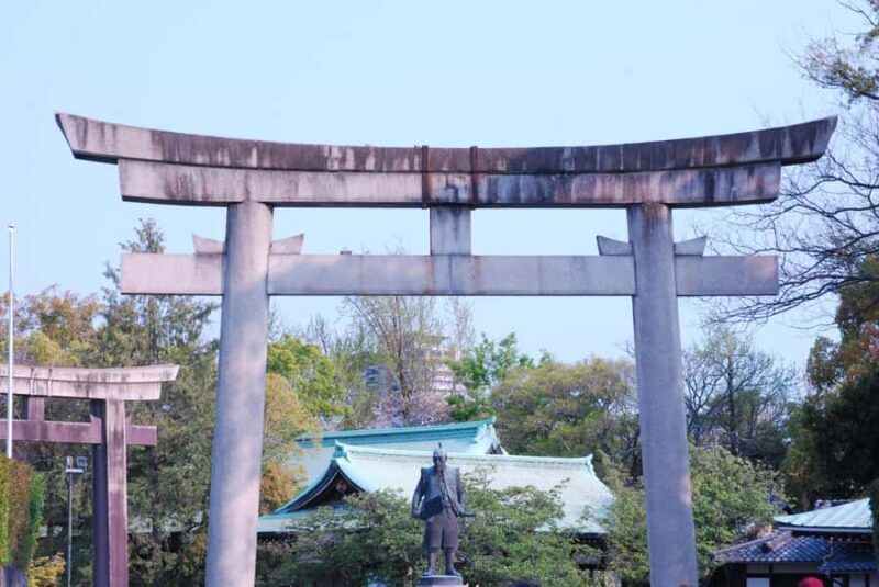 Osaka: Explore Osaka Castle Guided Tour - The Authenticity and Value