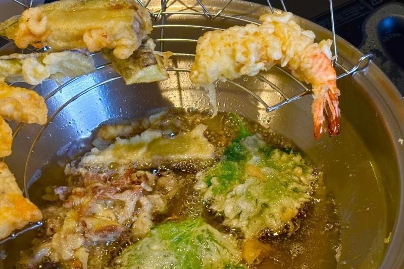 Osaka - Family-Friendly Tempura Cooking Class - What happens in the 1.5-hour class