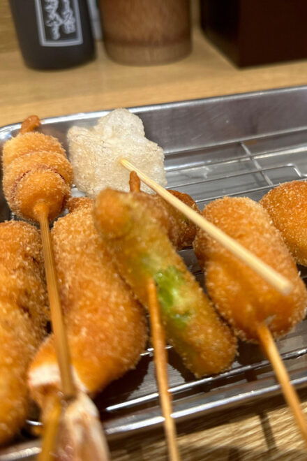 Osaka: Food Tour in Shinsekai, 3 Hours - Cultural Experience