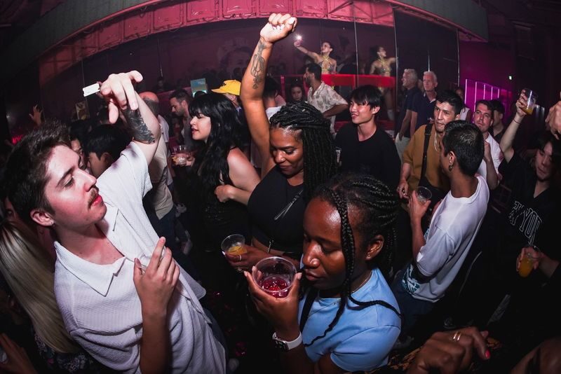 Osaka: Iconic All-Pink Club Entry (with optional VIP Upgrade) - Is the price worth it?