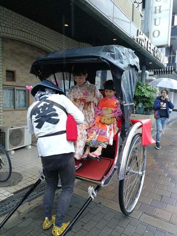 Osaka: Kimono Rental and Rickshaw Ride in Shinsekai - Osaka: Kimono Rental and Rickshaw Ride in Shinsekai