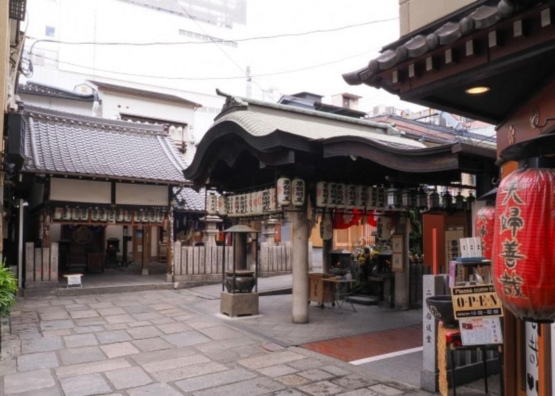 Osaka Kuromon Market Dotonbori Half-Day Small Group Food Tour - Dotonbori, Namba, and route expectations