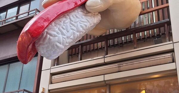 Osaka Kuromon Market Private Tour With a Culinary Guide - Booking and Cancellation Policy