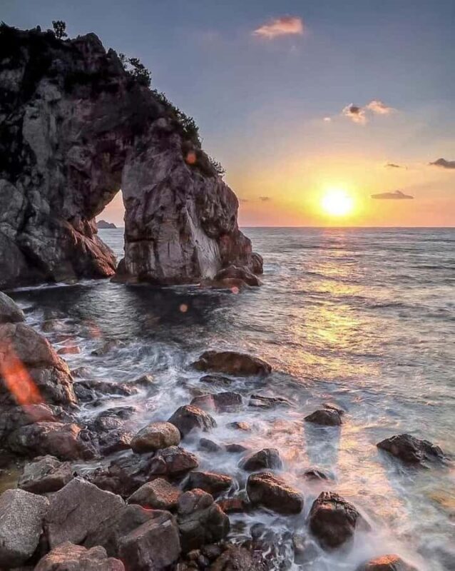 Osaka/Kyoto: Mt. Koya & Nachi Falls UNESCO Private Day Tour - Good To Know