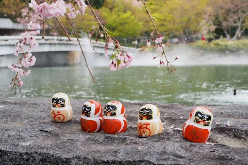 Osaka & Kyoto Scenic Spots One-Day Tour: Katsuoji Temple Prayer & Kinkaku-ji Temple Pilgrimage & Arashiyama Togetsukyo Bridge & Kimono Forest & Bamboo Grove Path & Nonomiya Shrine (Departing from Osaka or Kyoto) - Katsuoji brings wishes down to earth