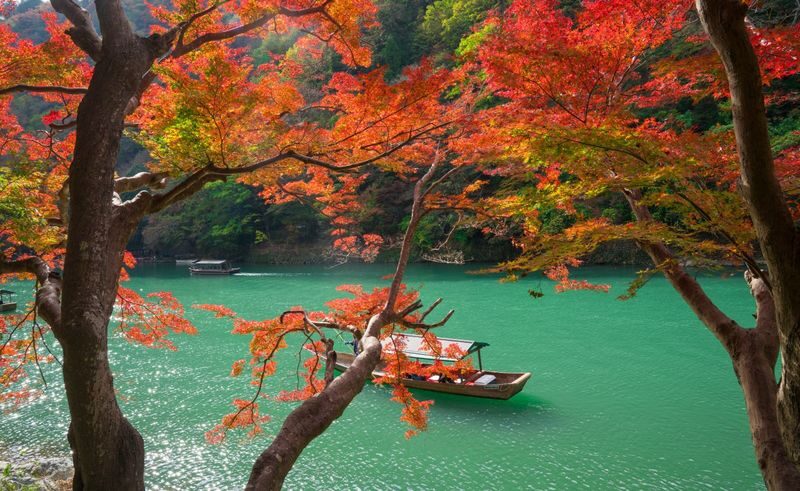 Osaka & Kyoto Scenic Spots One-Day Tour: Katsuoji Temple Prayer & Kinkaku-ji Temple Pilgrimage & Arashiyama Togetsukyo Bridge & Kimono Forest & Bamboo Grove Path & Nonomiya Shrine (Departing from Osaka or Kyoto) - Guides add context and keep the day moving