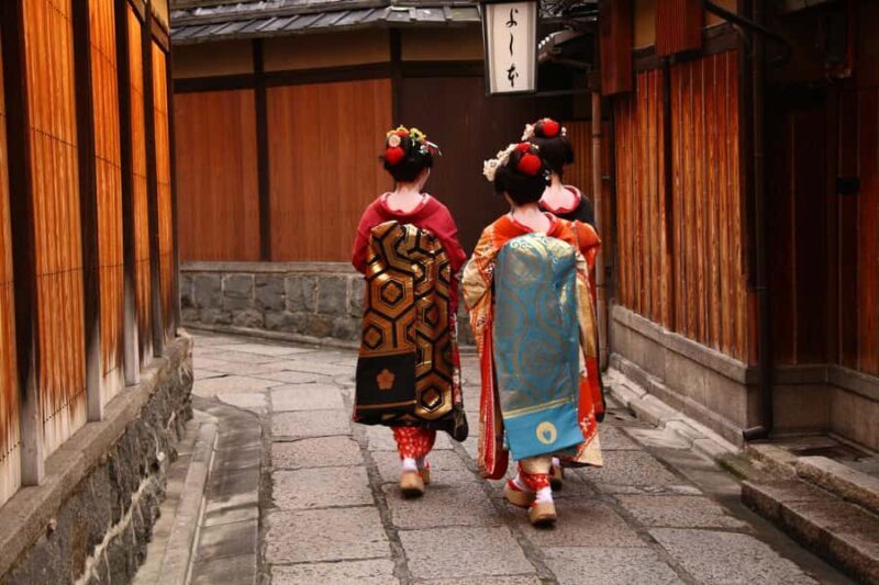 Osaka: Kyoto & Uji Tour, Kinkakuji, Kiyomizudera, Byodo-in - Who Should Book This Tour?