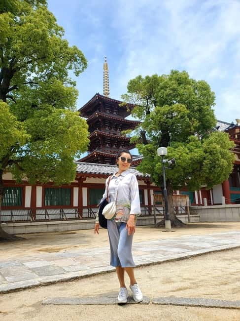 Osaka Like a Local: 6 Hours of Walking, Eating & Exploring! - A Deep Dive into the Experience