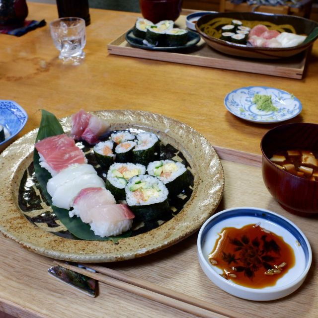 Osaka: Mastering Sushi - Mastering Miso Soup From Scratch